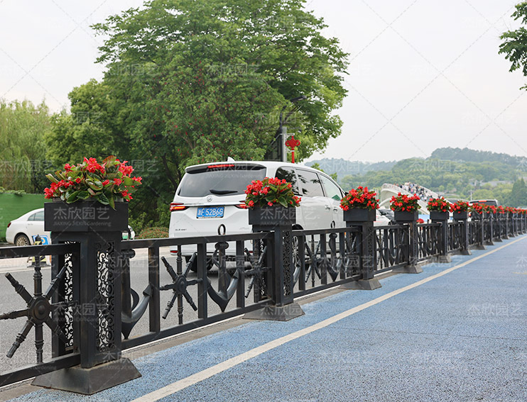 湖岸之心花箱鈑金花箱花箱護欄